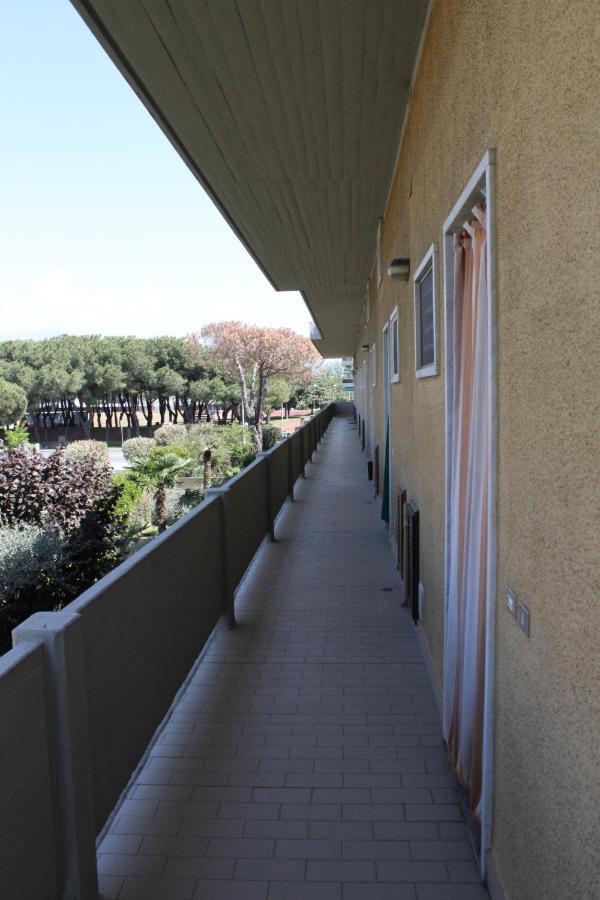 Ferienwohnung La Ca' Al Mare Carrara Exterior foto