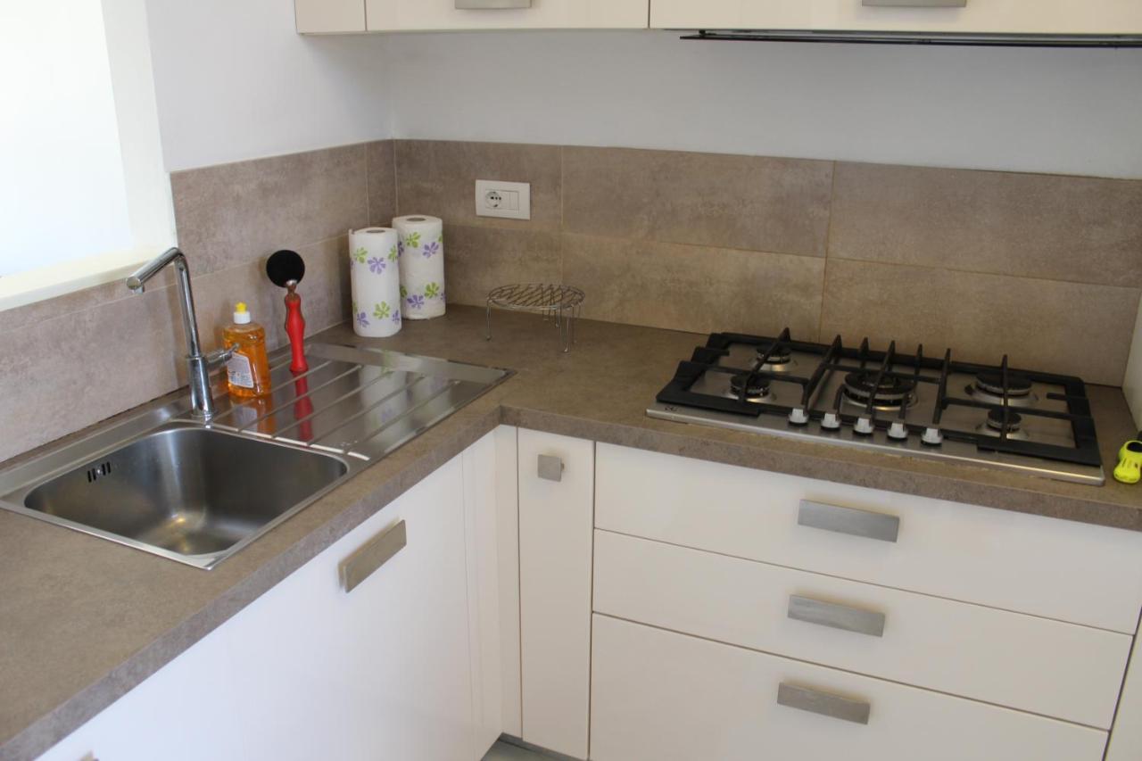 Ferienwohnung La Ca' Al Mare Carrara Exterior foto